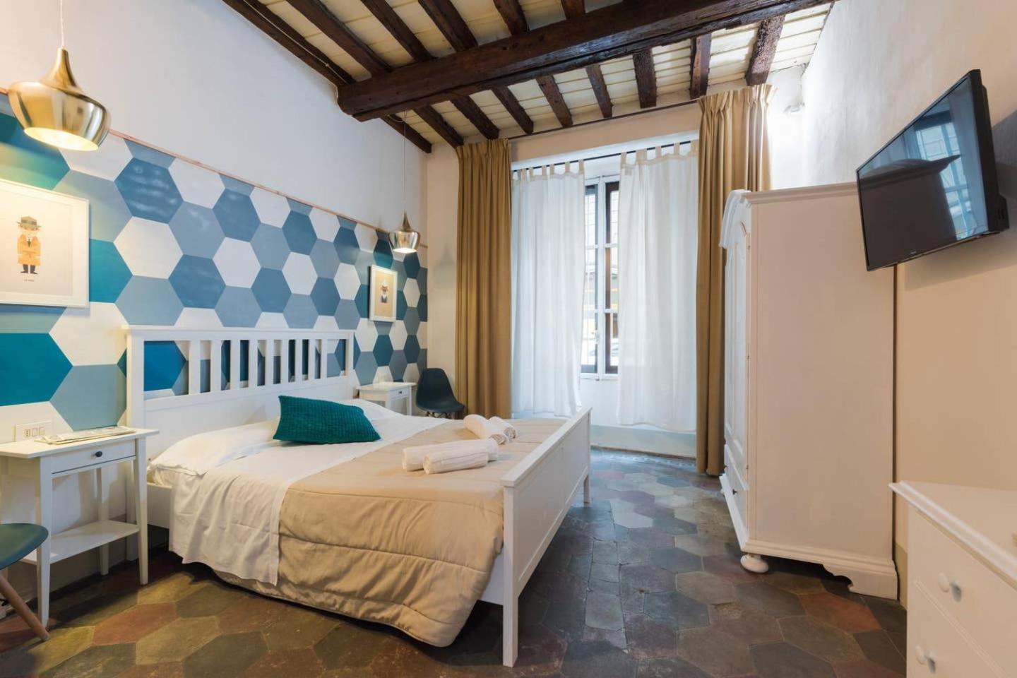 F4 - Santa Croce One Bedroom Flat 2 To 4 Guests Florenţa Exterior foto