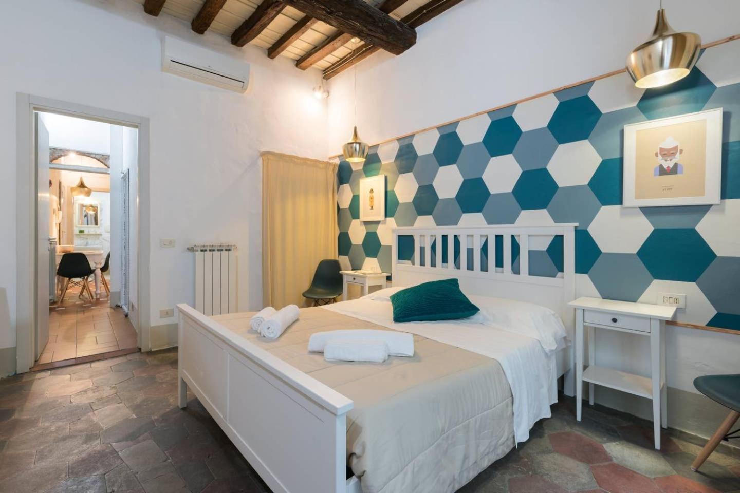 F4 - Santa Croce One Bedroom Flat 2 To 4 Guests Florenţa Exterior foto